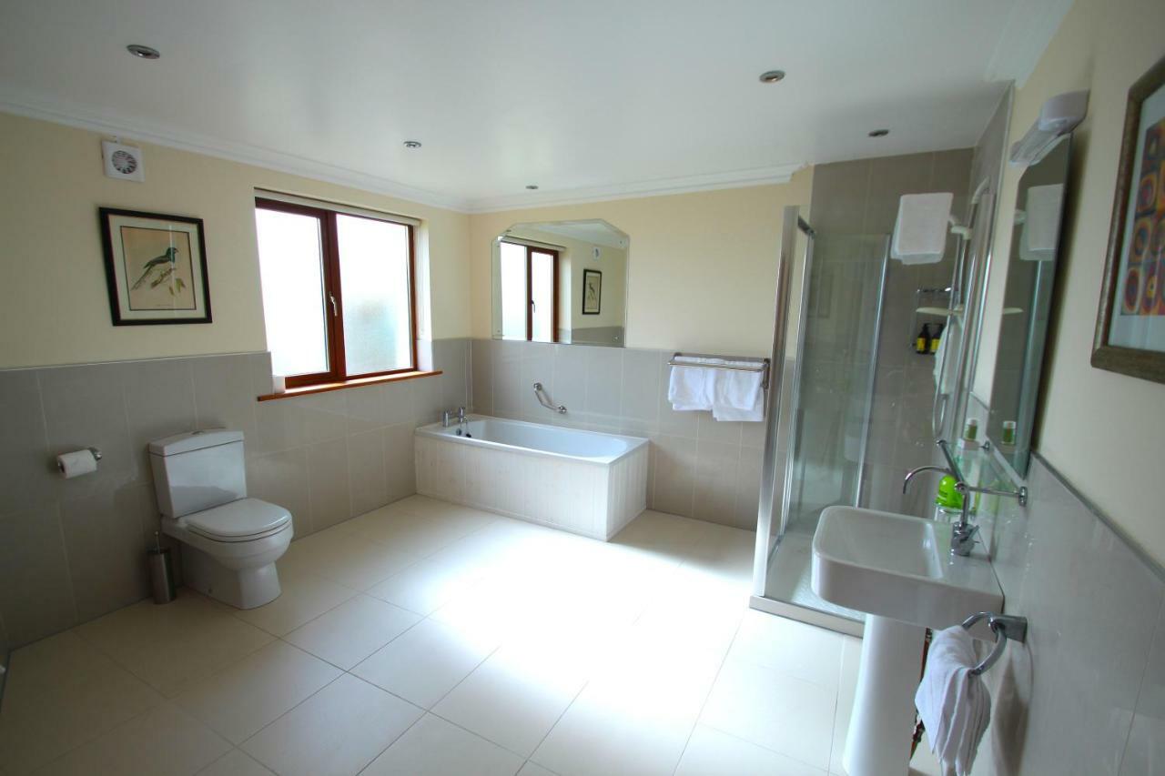 Island View Luxury Apartment Clifden Buitenkant foto