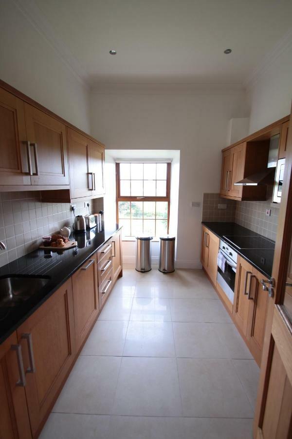 Island View Luxury Apartment Clifden Buitenkant foto